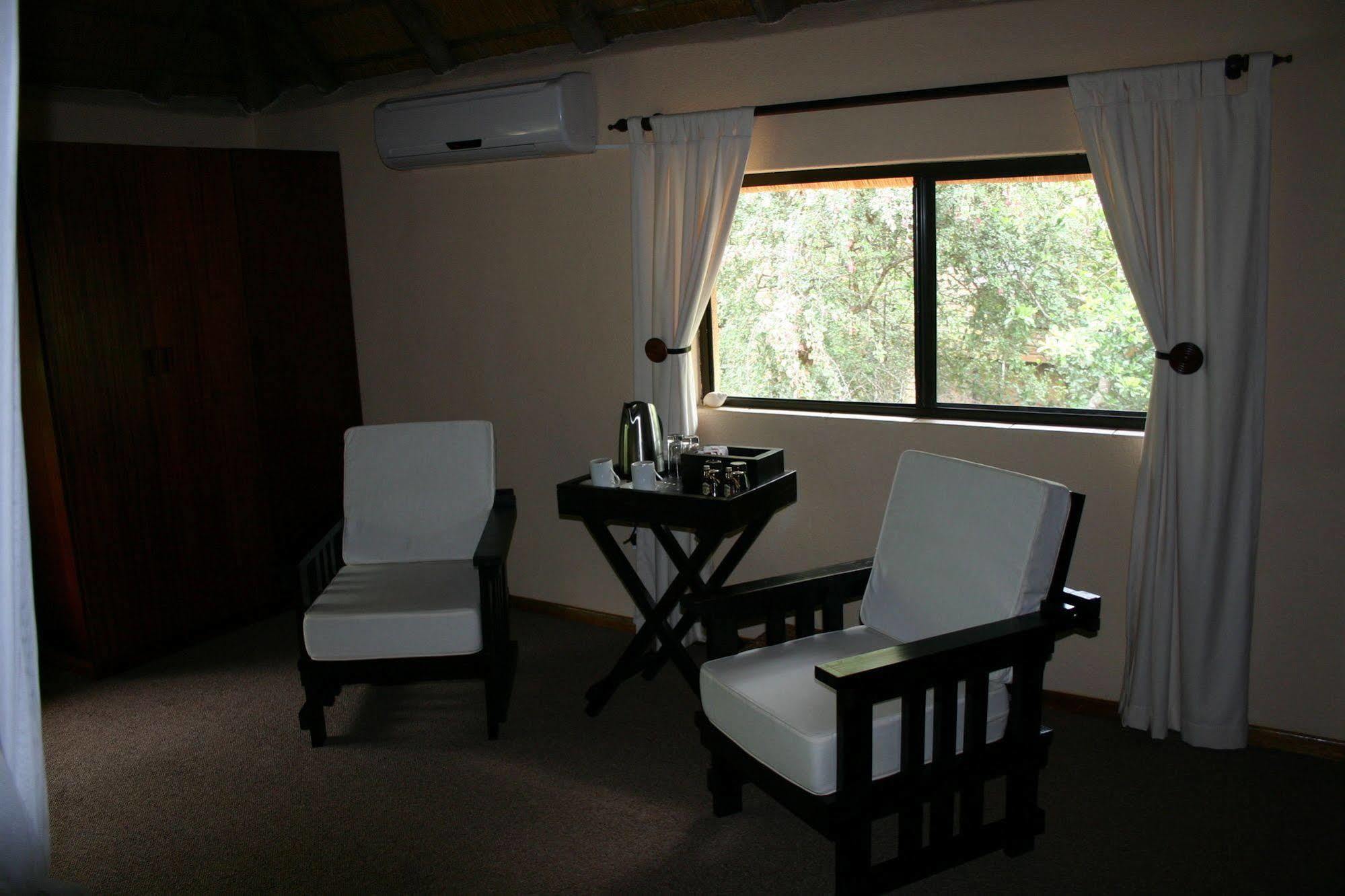 River House Hoedspruit Exteriör bild